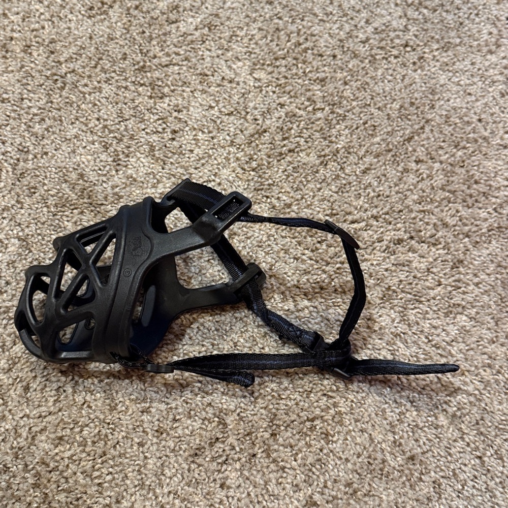 Black Dog Muzzle by Mascota Size 3, it is clean and sanitized